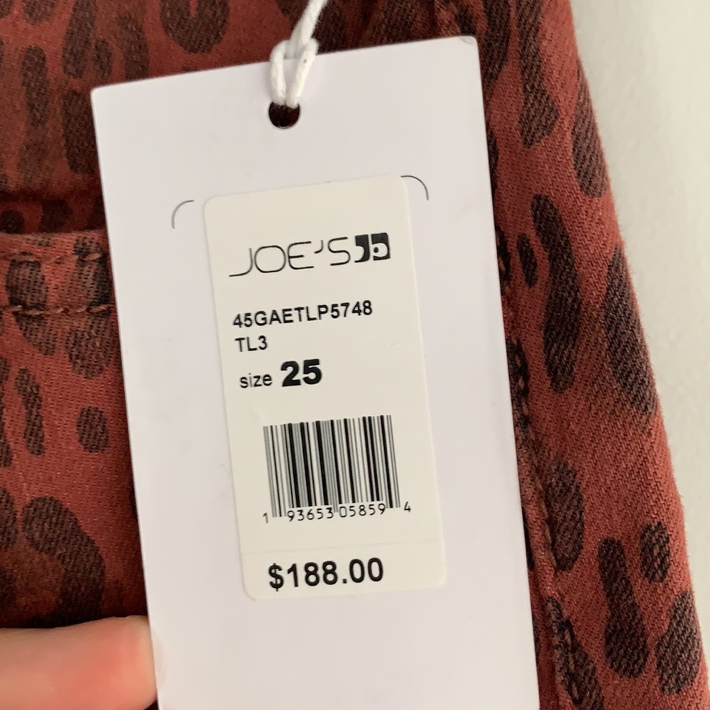 Joe’s Jeans - Picture 5 of 8